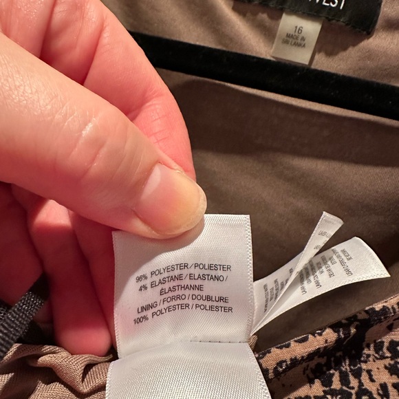 Nine West taupe and black knee length dress. - Picture 5 of 5